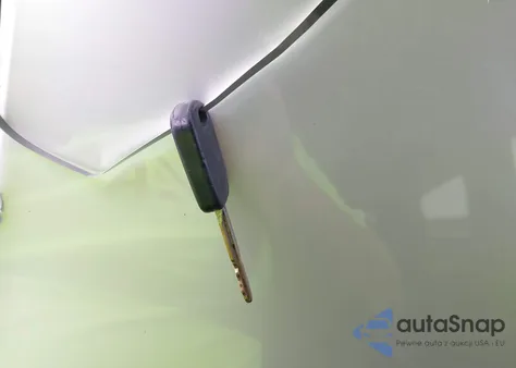 2002 Ford Escape Xlt Choice/Xlt Midnight/Xlt Premium/Xlt Sport z USA, uszkodzony, nr VIN 1FMYU04172KA62069